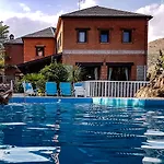 Rural Don Burguillo 3*