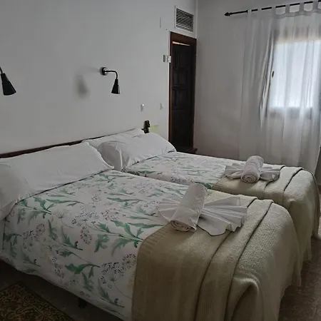 Hotel Rural Don Burguillo