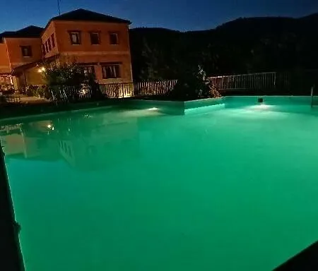 Hotel Rural Don Burguillo 3*