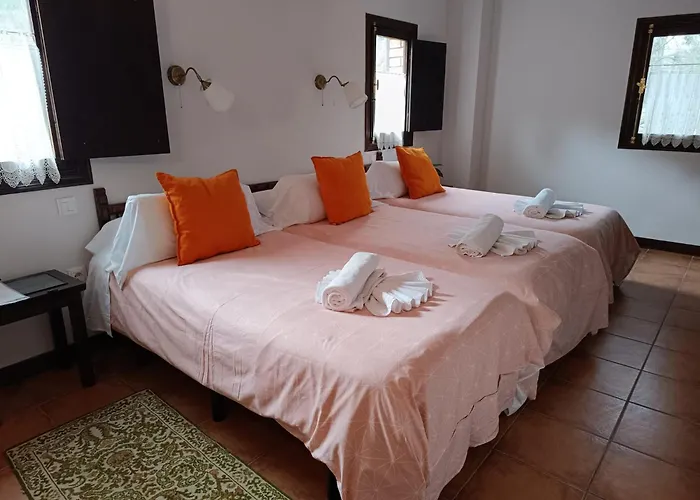 Rural Don Burguillo 3* Эль-Тьембло