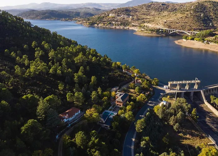 Rural Don Burguillo Hotel