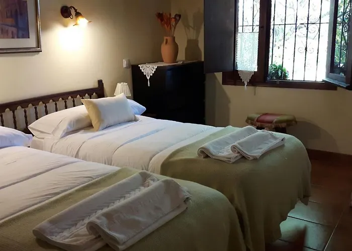 Rural Don Burguillo 3* Эль-Тьембло