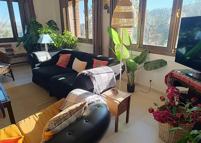 Rural Don Burguillo Эль-Тьембло