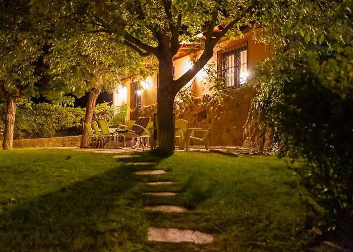 Отель Rural Don Burguillo